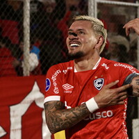 Carlos Garcés, héroe en Cienciano