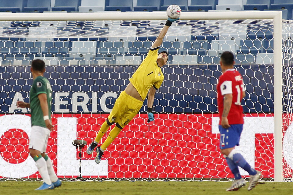 Carlos Lampe, goleiro do Bolivar e da seleção boliviana
