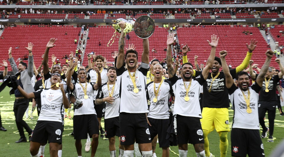 Corinthians venció a Flamengo en la Supercopa de Brasil