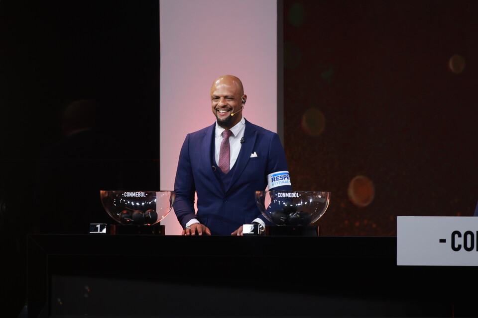 Felipe Melo en el sorteo de la Copa Libertadores