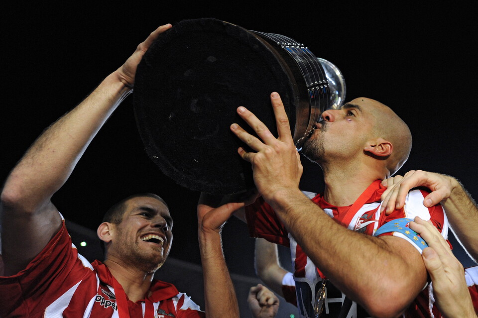 Juan Sebastian Veron alza la Libertadores
