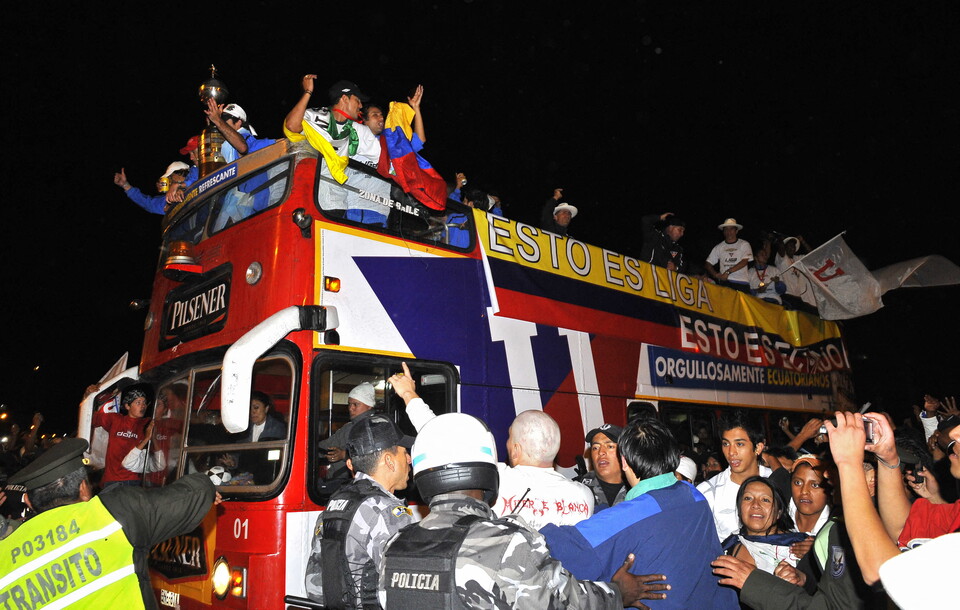 liga de quito 2008 a.jpg