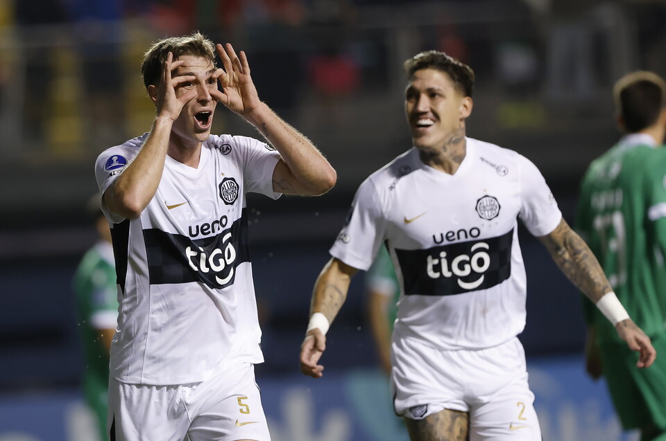 Olimpia celebró en el debut de la CONMEBOL Sudamericana