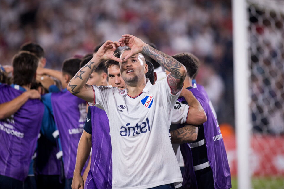 Diente López festeja 