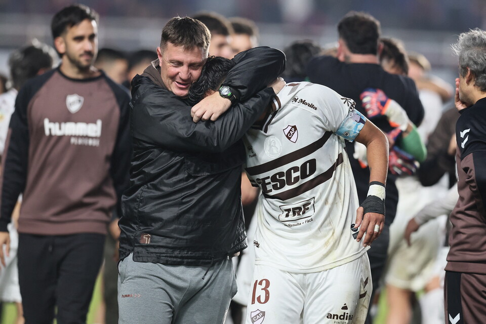Ignacio Vázquez celebró con Platense