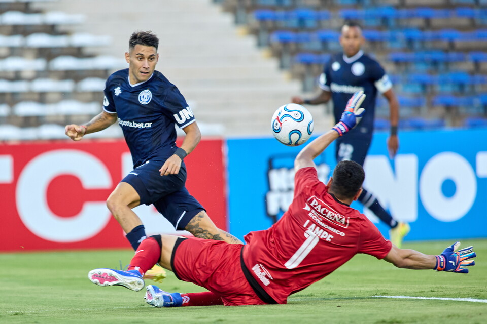 Matías Fernández fue una de las figuras de Independiente Rivadavia