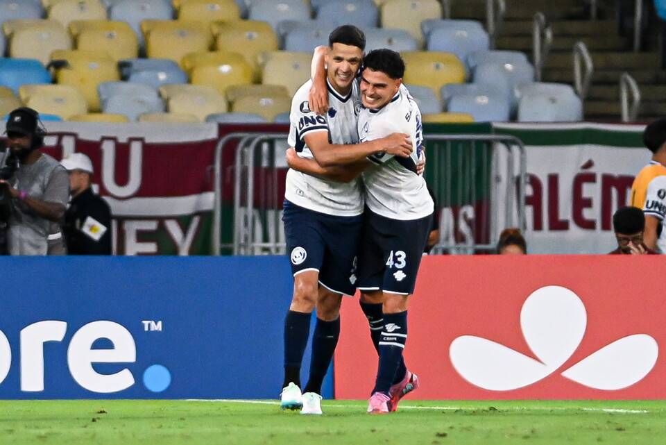 Independiente Rivadavia comemorado no Brasil