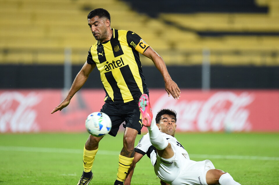 Maxi Olivera, capitán de Peñarol en 2026