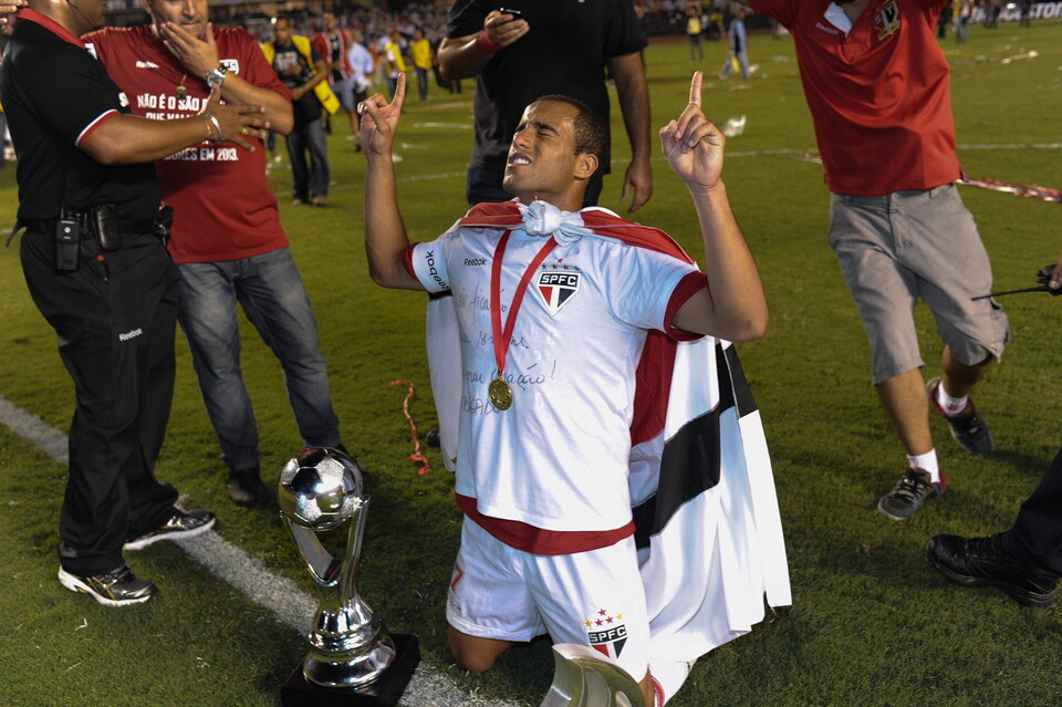 lucas moura