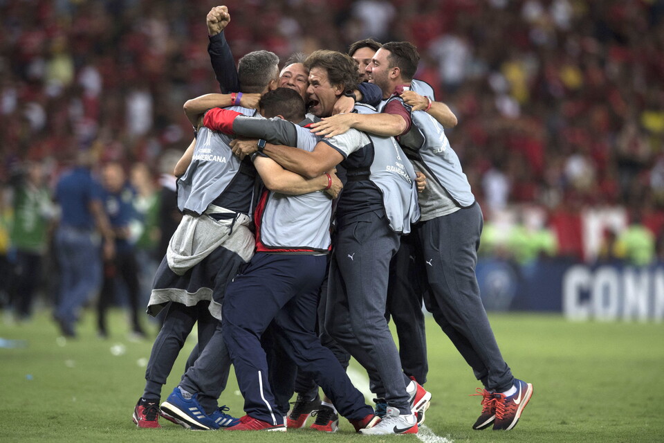 Holan Campeón Independiente