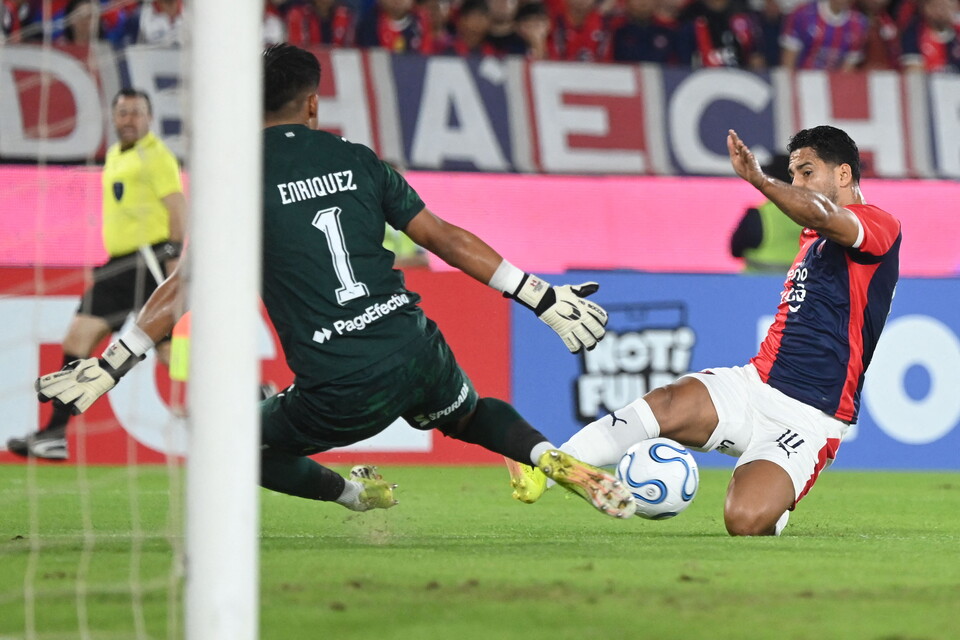 Cecilio Domínguez, delantero de Cerro Porteño
