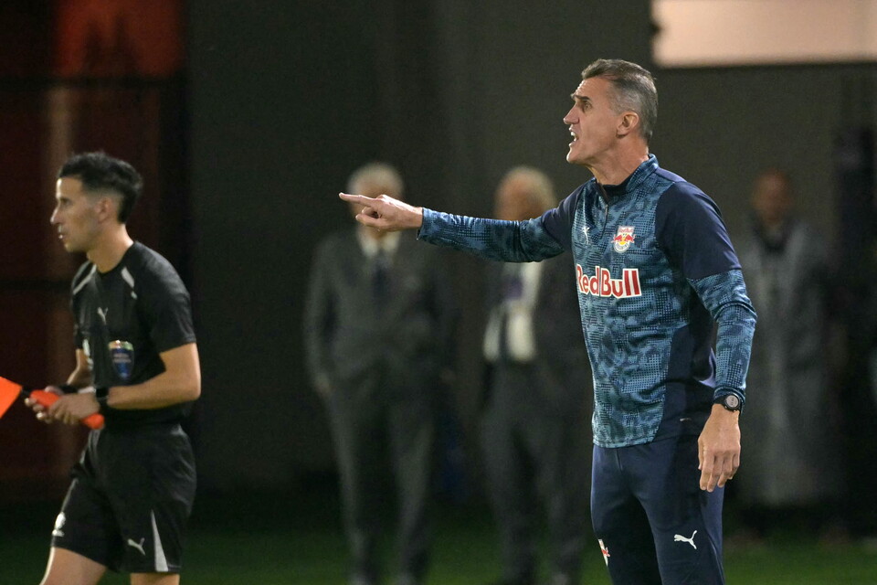 Vagner Mancini entrenador de Red Bull Bragantino en la CONMEBOL Sudamericana 2026