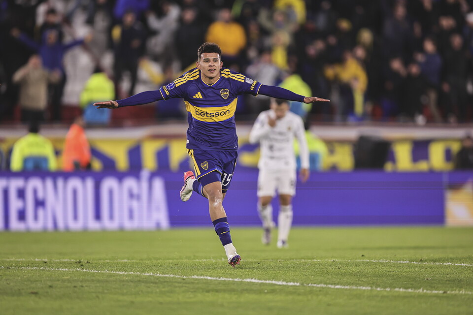 LEONARDO FLORES