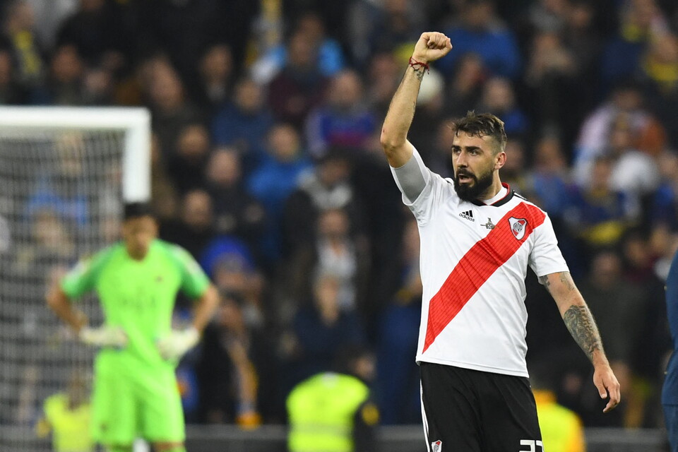 Lucas Pratto, delantero de River Plate, celebra su gol ante Boca Juniors en 2018