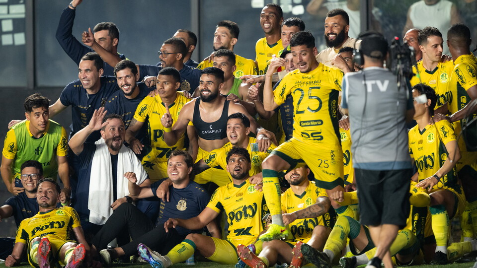 Jogadores do Mirassol comemoram vaga conquistada para a CONMEBOL Libertadores de 2026