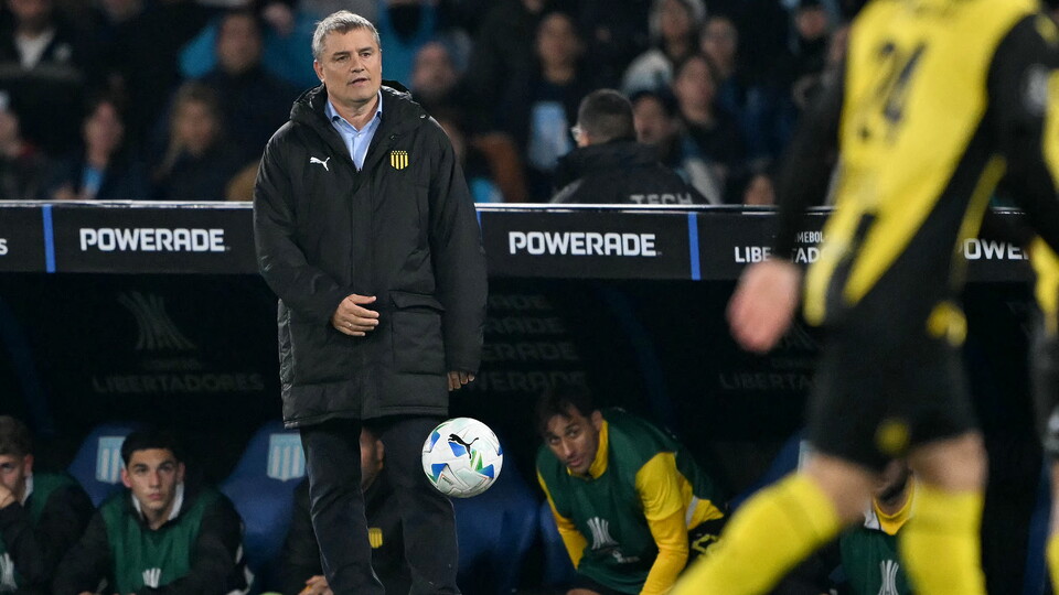 Diego Aguirre estará al frente de Peñarol