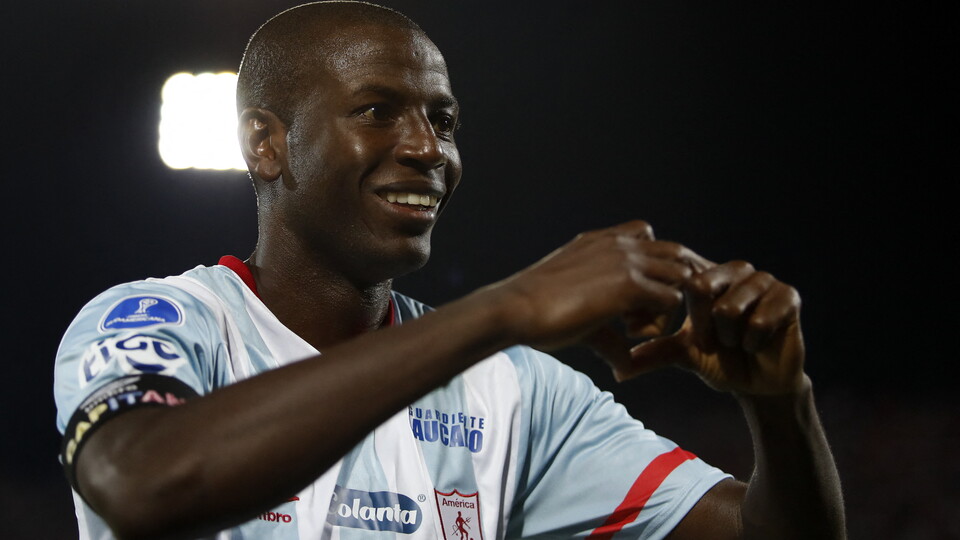 Adrian Ramos, atacante do America de Cali. Foto: Daniel MUNOZ / AFP