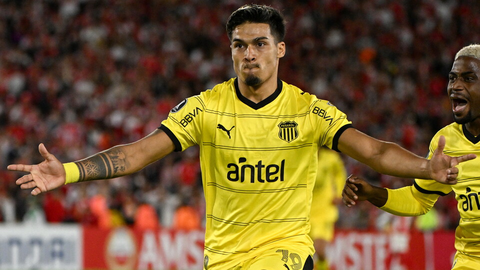 Arezo - Peñarol