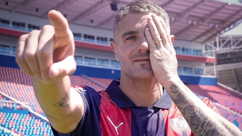 Vegetti llegó a Cerro Porteño para ilusionar a su equipo