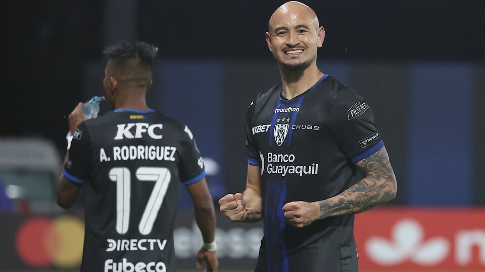 Independiente del Valle - Tapa