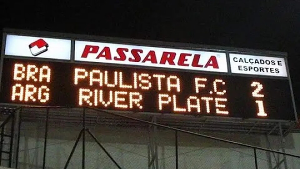 Placar da partida entre Paulista de Jundiaí e River Plate pela CONMEBOL Libertadores de 2006. Foto: Reprodução/Paulista de Jundiaí