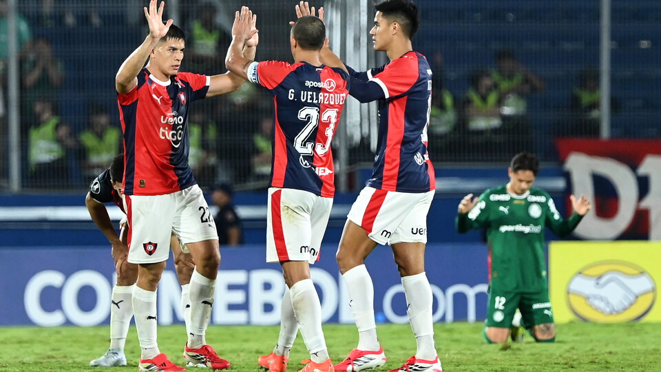 Jogadores do Cerro Porteño. Foto: DANIEL DUARTE / AFP