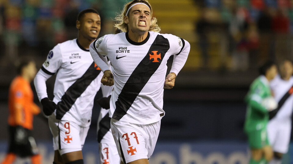 Spinelli comemora gol do Vasco contra o Audax Italiano. Foto: Raul BRAVO / AFP