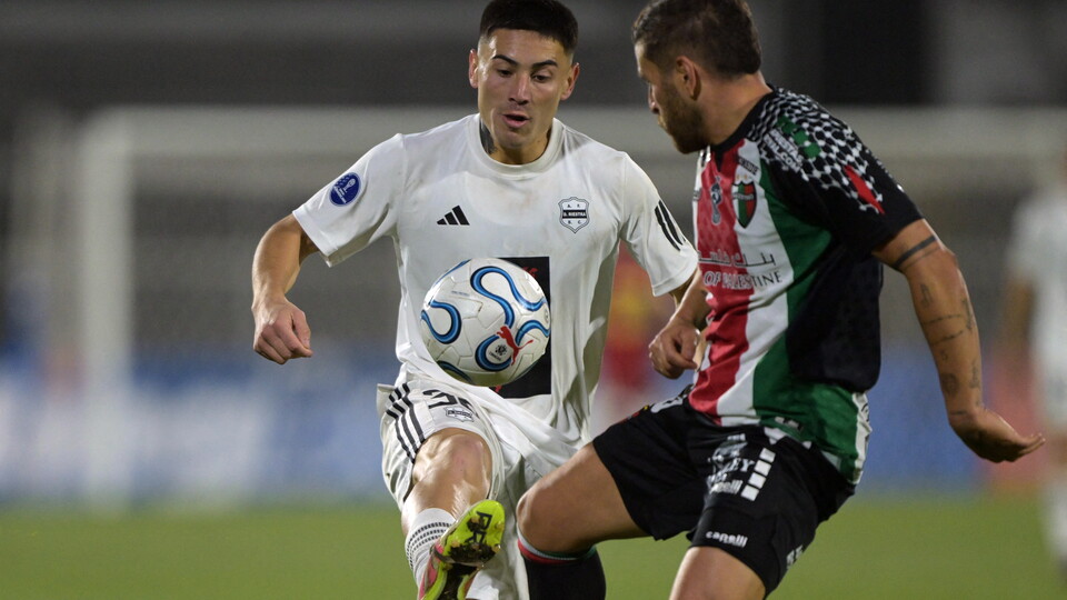Palestino y Riestra igualaron en su despedida