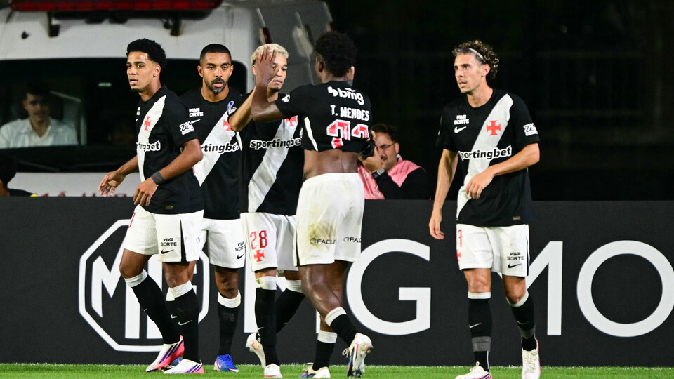 Duelo entre Vasco da Gama y DIM