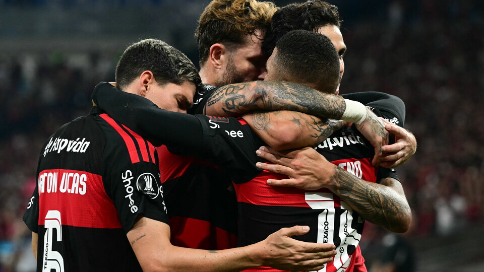 Festejo de gol de Flamengo ante Cruzeiro