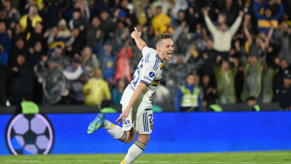 Santiago Ascacibar celebra su gol en la vuelta ante Recoleta