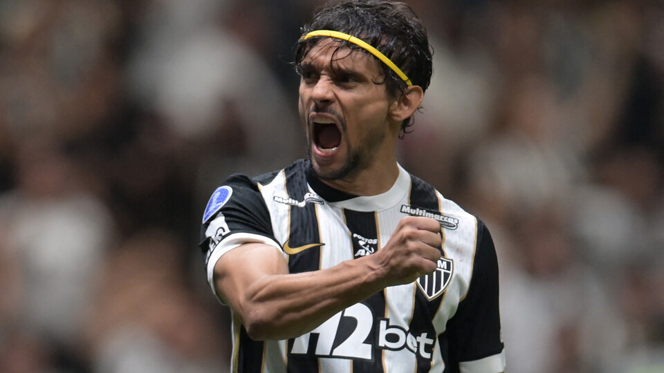 Scarpa celebra la clasificación de Atletico Mineiro