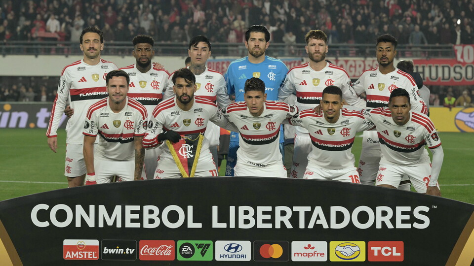 Equipo de Flamengo vs Estudiantes en la CONMEBOL Libertadores