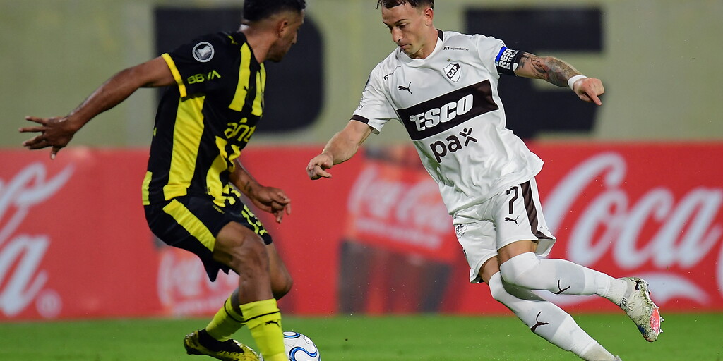 Platense y Peñarol, un duelo clave por la Libertadores en Vicente López — image 3